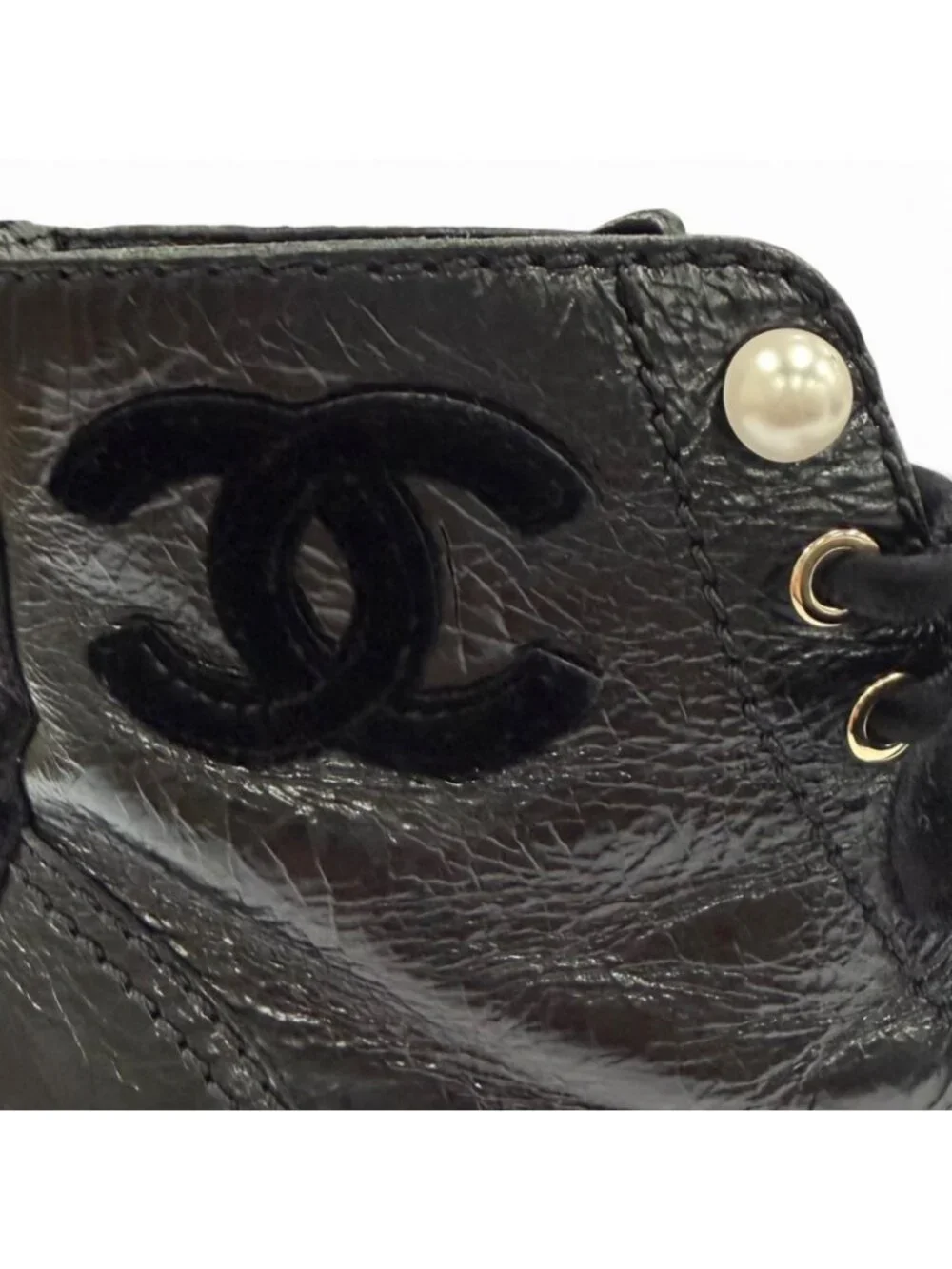 Chanel CC Logo Lace Up Leather Engineer Boots Black 36 with Faux Pearl